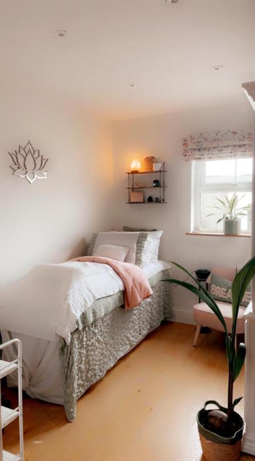 Samona Bed & Breakfast Kilkeel Exterior photo